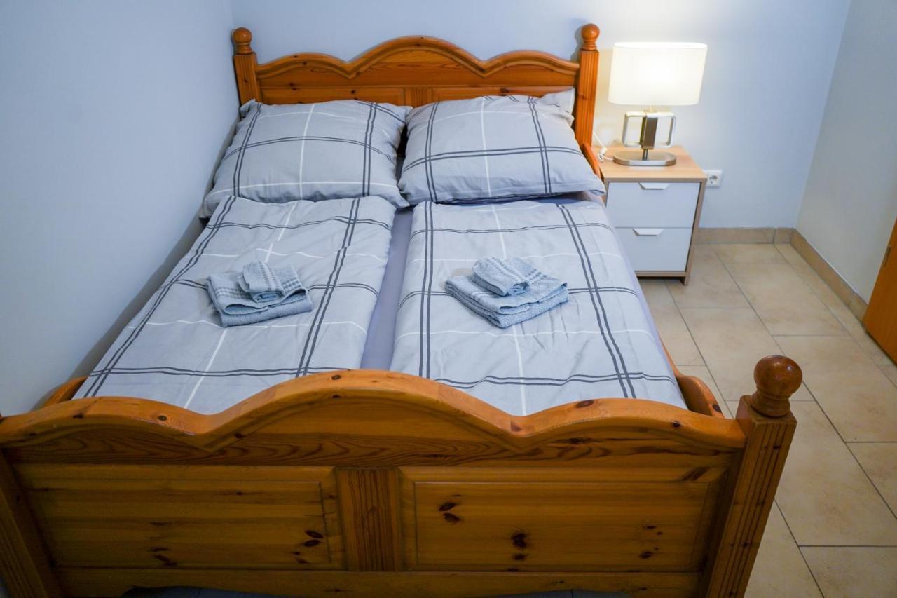 Ferienwohnung In Kaiserslautern-Hohenecken Kültér fotó
